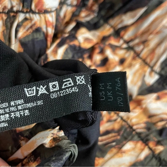 Free People Movement The Way Home Print Active Shorts Floral Black Combo Medium - Picture 9 of 11